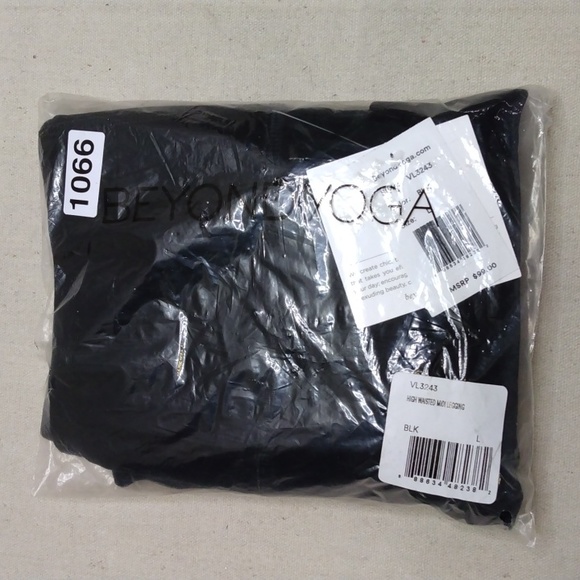 Beyond Yoga 1066 Velvet Motion High Waisted Midi Legging - Picture 6 of 6